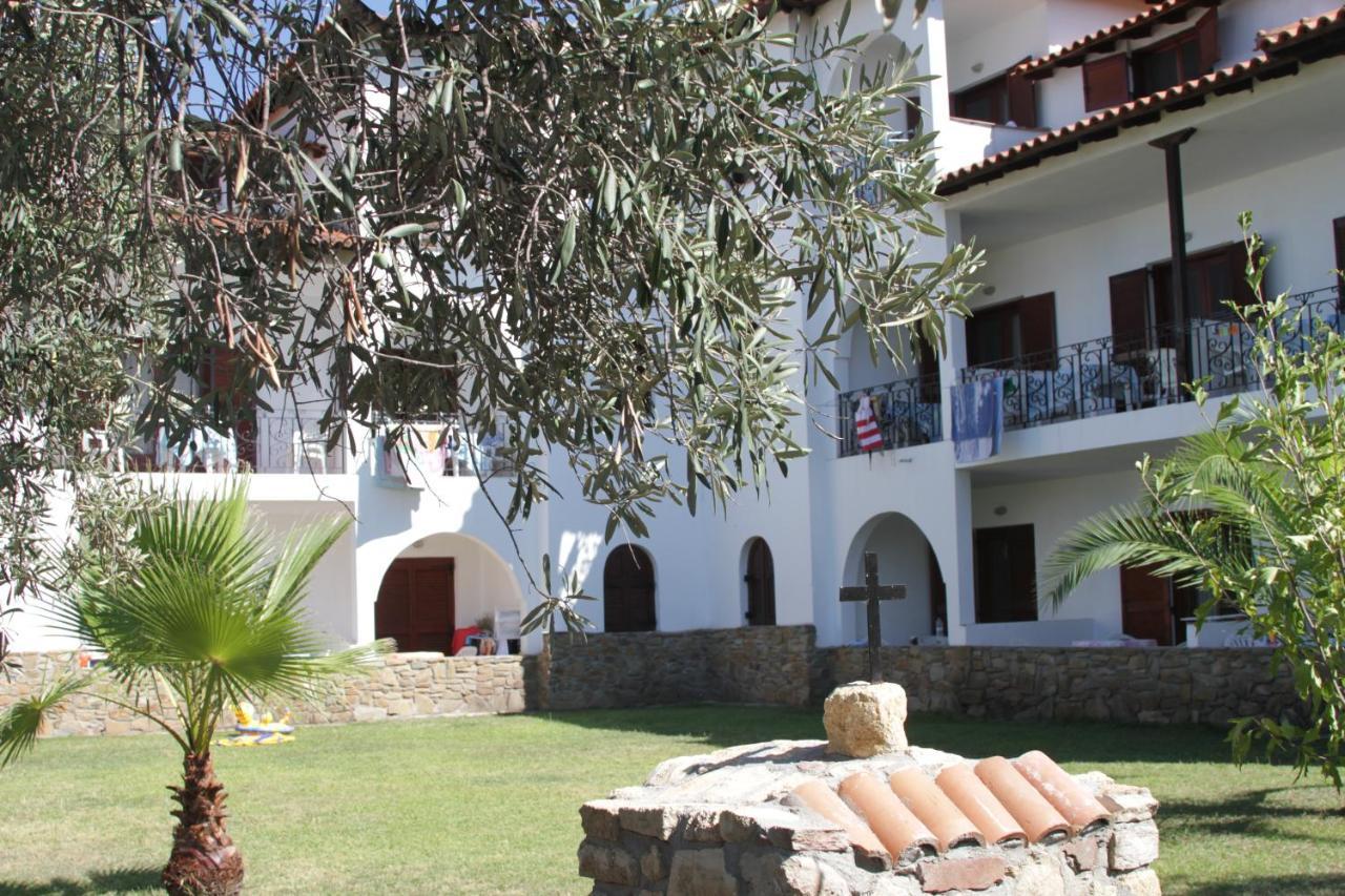 Vour 52 Apartment Vourvourou Exterior photo