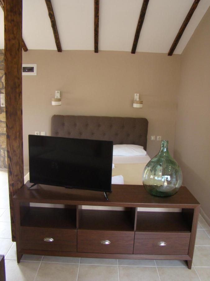 Vour 52 Apartment Vourvourou Exterior photo